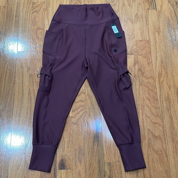 SAVVI Women’s Lexi Harem Jogger NWT Size Medium Cargo Pockets Dark Purple - Picture 2 of 14